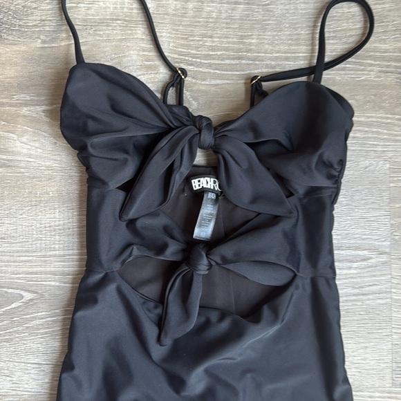 NEW Beach Riot Mia Black Double Knot One Piece Swimsuit XS - Picture 3 of 11